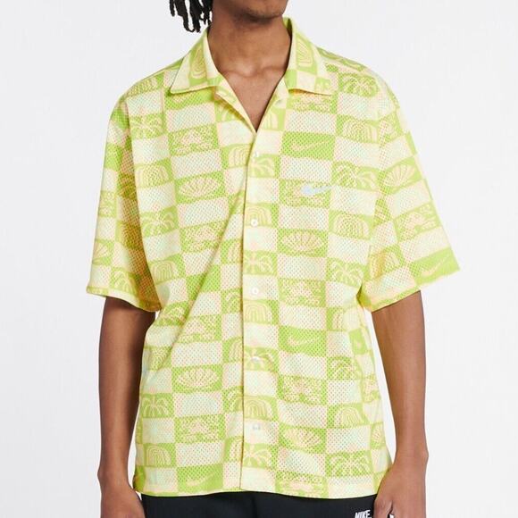 Nike Other - Nike Spring Break Standard Fit Mesh Short Sleeve Button-Up Camp Shirt - NWT NEW